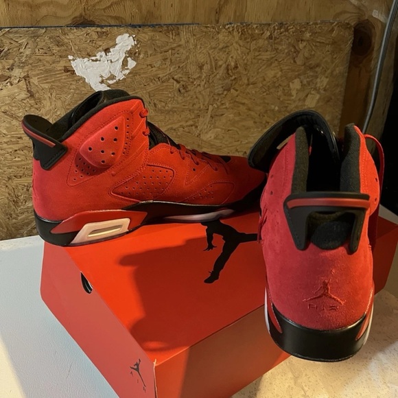 Nike Air Jordan 6 Retro Toro (New) - Picture 6 of 9